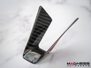 Alfa Romeo Stelvio Custom Steering Wheel Lower Trim Kit - Carbon Fiber - Feroce Carbon Alfa Romeo Stelvio Custom Steering Wheel Lower Trim Kit - Carbon Fiber - Feroce Carbon